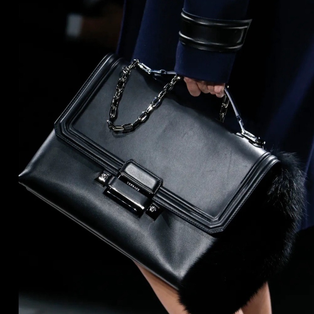 Versace Fall 2016 Collection Rtw - image 1